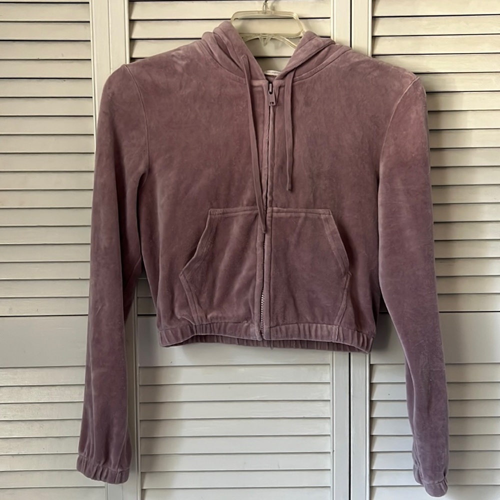 Brandy Melville Velour Cropped jacket